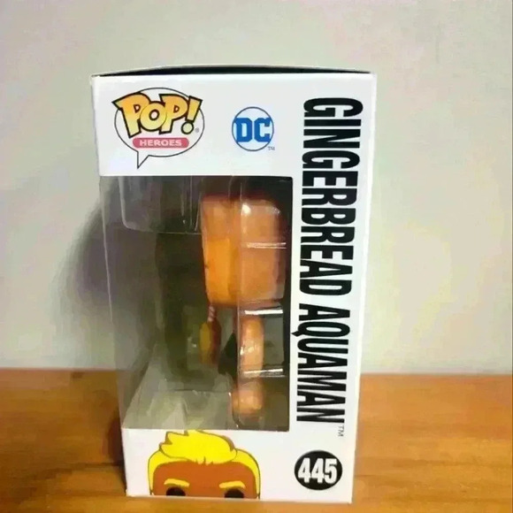 Funko pop 445 dc super heros Gingerbread Aquaman - Picture 2 of 6